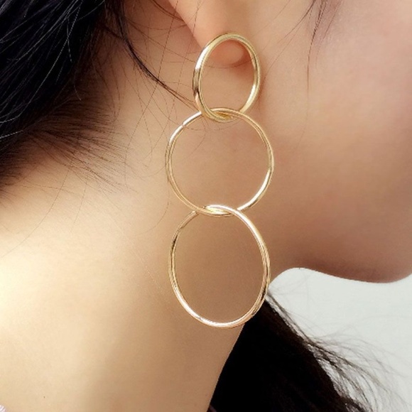 **ANATOLIA* Gold Chain Style Dangle Fashion Earrings - Picture 1 of 3